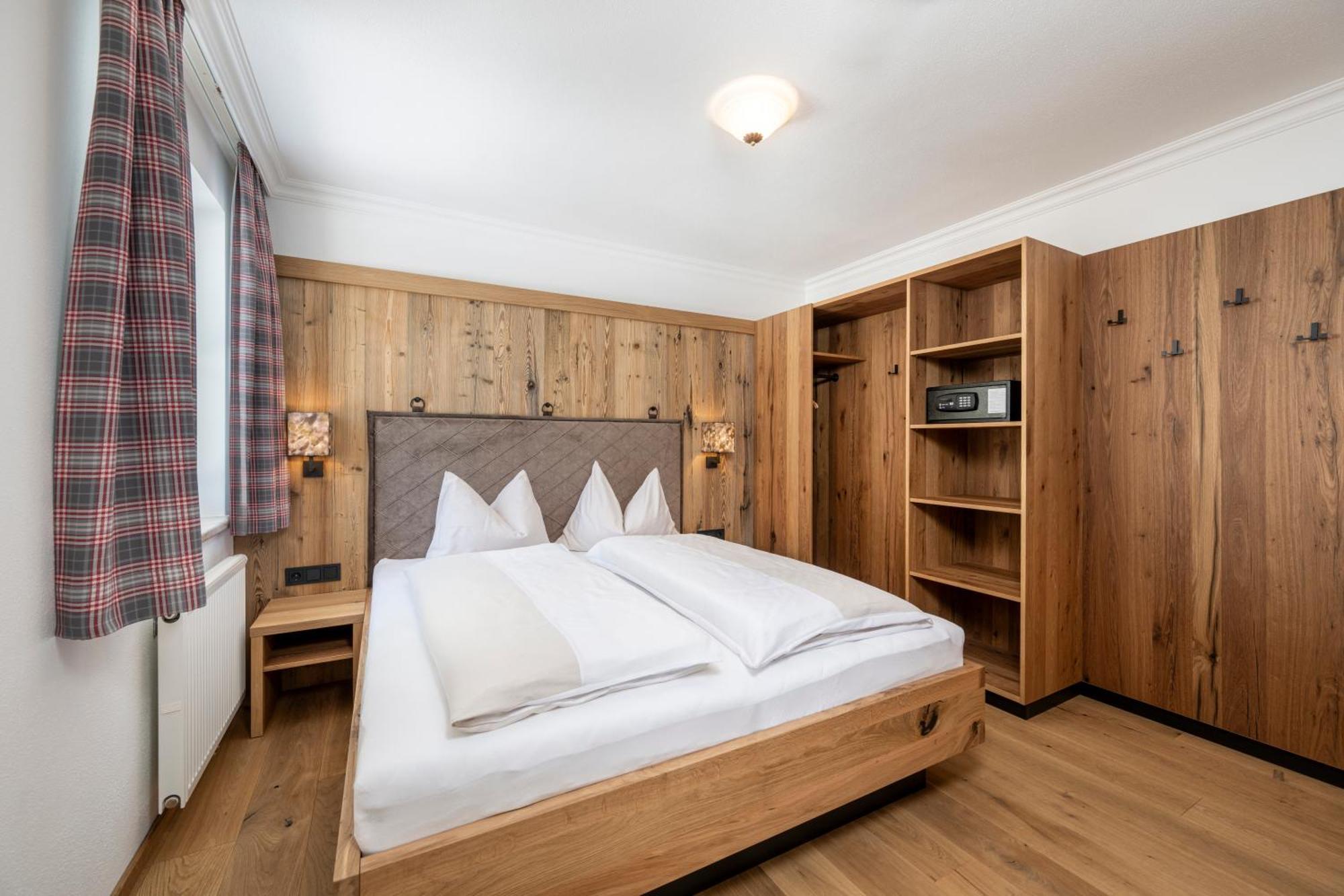 Hotel Almschloessl & Schrotteralm Obertauern Ngoại thất bức ảnh