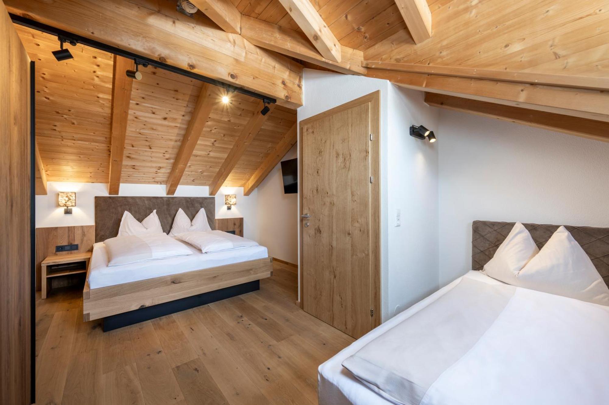 Hotel Almschloessl & Schrotteralm Obertauern Ngoại thất bức ảnh